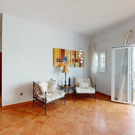 度假居 5 Bedroom-privatepool-balcony-sea View-nerja